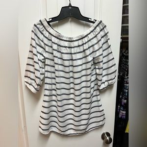 S Beachlunclounge white and gray, striped, off the shoulder, cotton top.